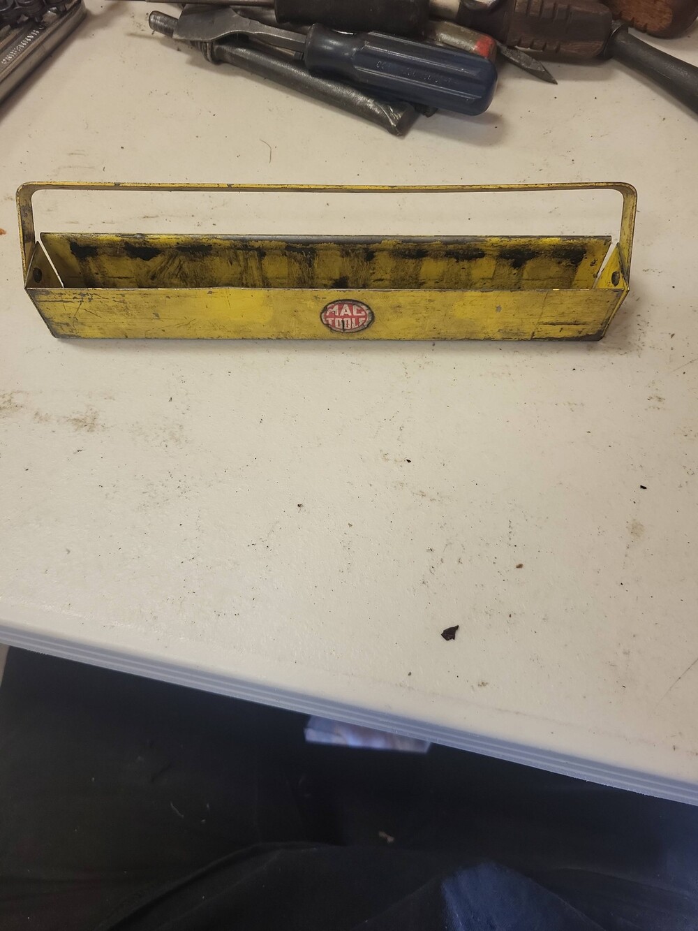 Mac Tools XT 23 Y Yellow Metal Tool Tray Mechanic Portable Storage Carrier